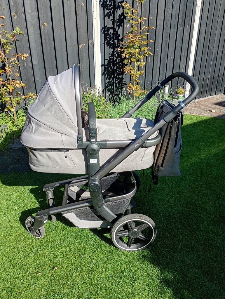 Joolz Day+ Kinderwagen 2-in-1 Mindful Green - goede staat!, Gebruikt, Met reiswieg, Ophalen, Kinderwagen