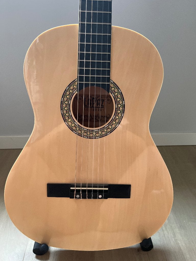 Lapaz gitaar incl. accessoires, Muziek en Instrumenten, Snaarinstrumenten | Gitaren | Akoestisch, Ophalen, Zo goed als nieuw, Klassieke of Spaanse gitaar