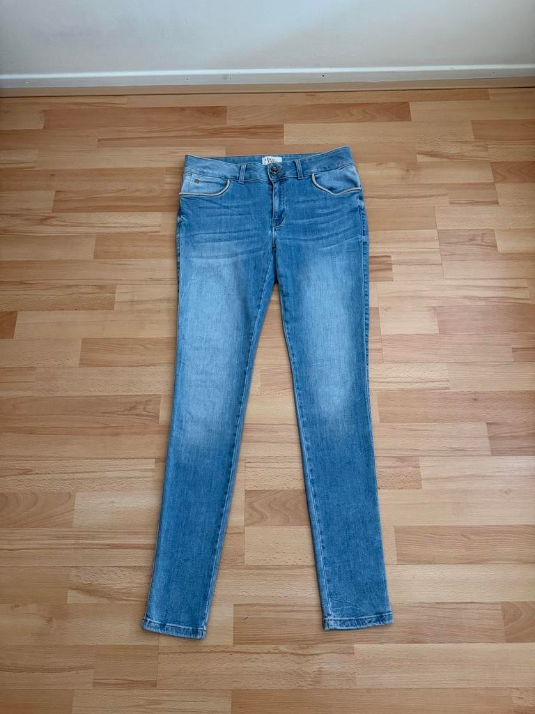 DNM Pure Skinny Jeans Mid Blue W30 L32 - Zo goed als nieuw, Ophalen of Verzenden, Zo goed als nieuw, Blauw, W30 - W32 (confectie 38/40)