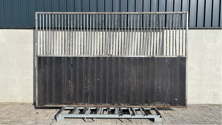 Tussenwand boven tralies | 3500 x 2200 mm. | Gebruikt, Weidegang, 4 paarden of pony's of meer
