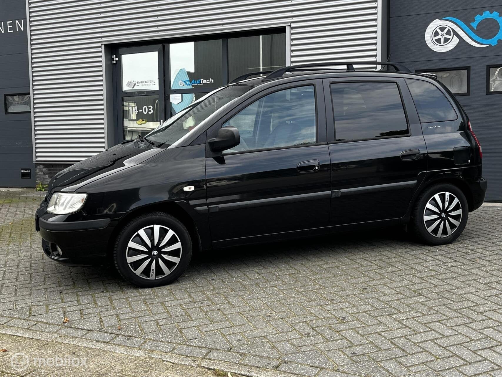 Hyundai Matrix 1.6i Active Joy Airco Parkeerhulp, Auto's, Voorwielaandrijving, Matrix, Gebruikt, 1599 cc