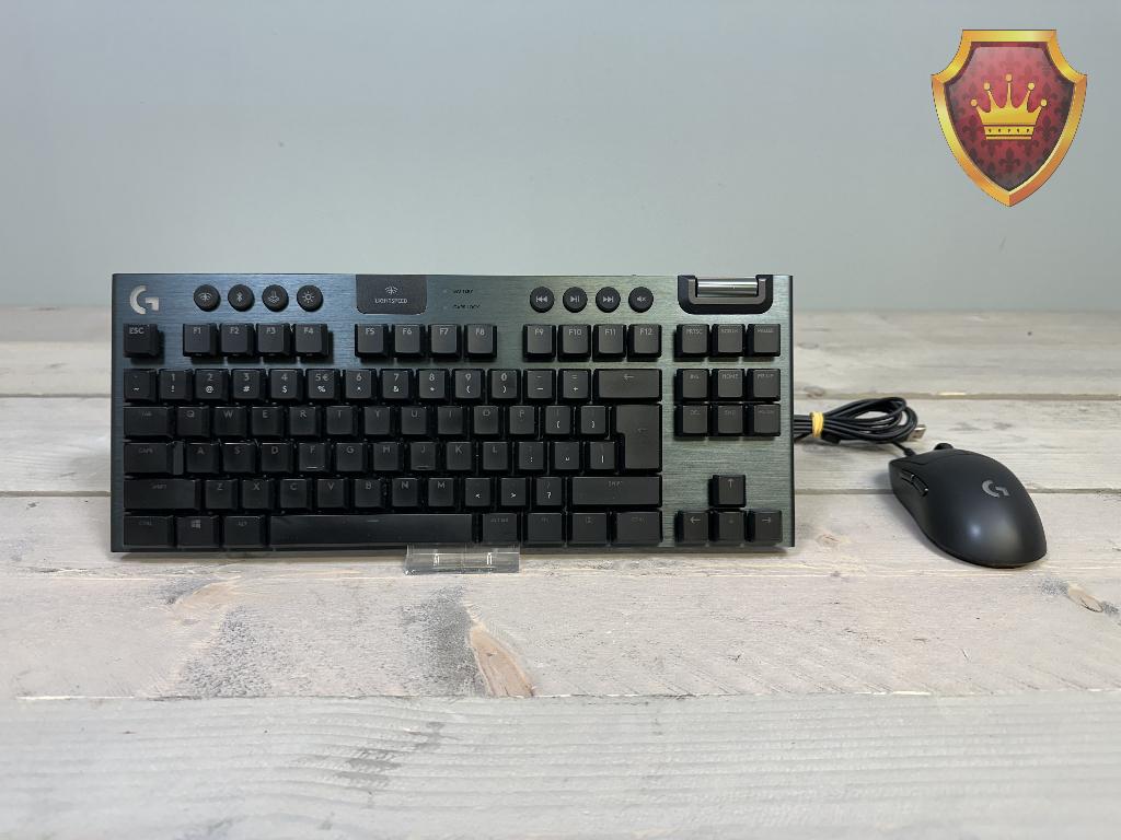 Logitech g915 tkl lightspeed + Logitech g pro wireless muis, Computers en Software, Toetsenborden, Gebruikt, Logitech, Niet Ingevuld