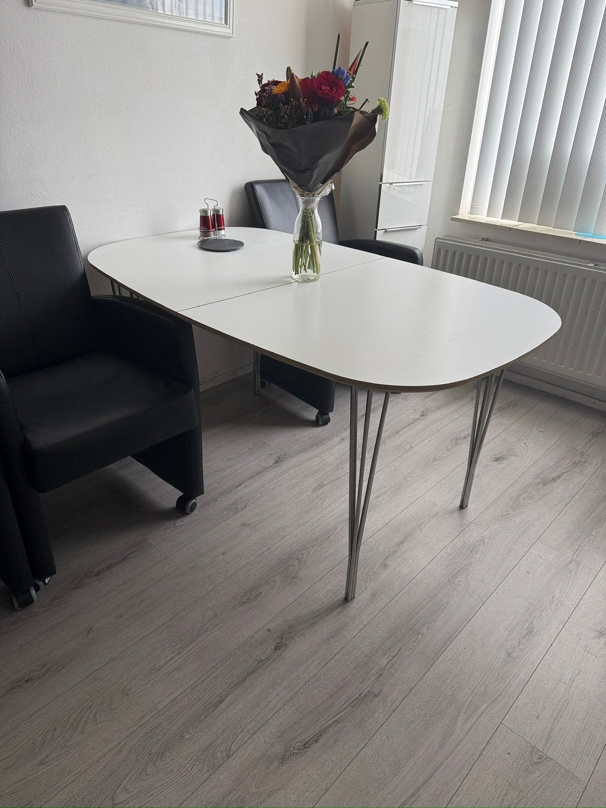 tafel, Huis en Inrichting, Ophalen, 100 tot 150 cm, Zo goed als nieuw, Vier personen