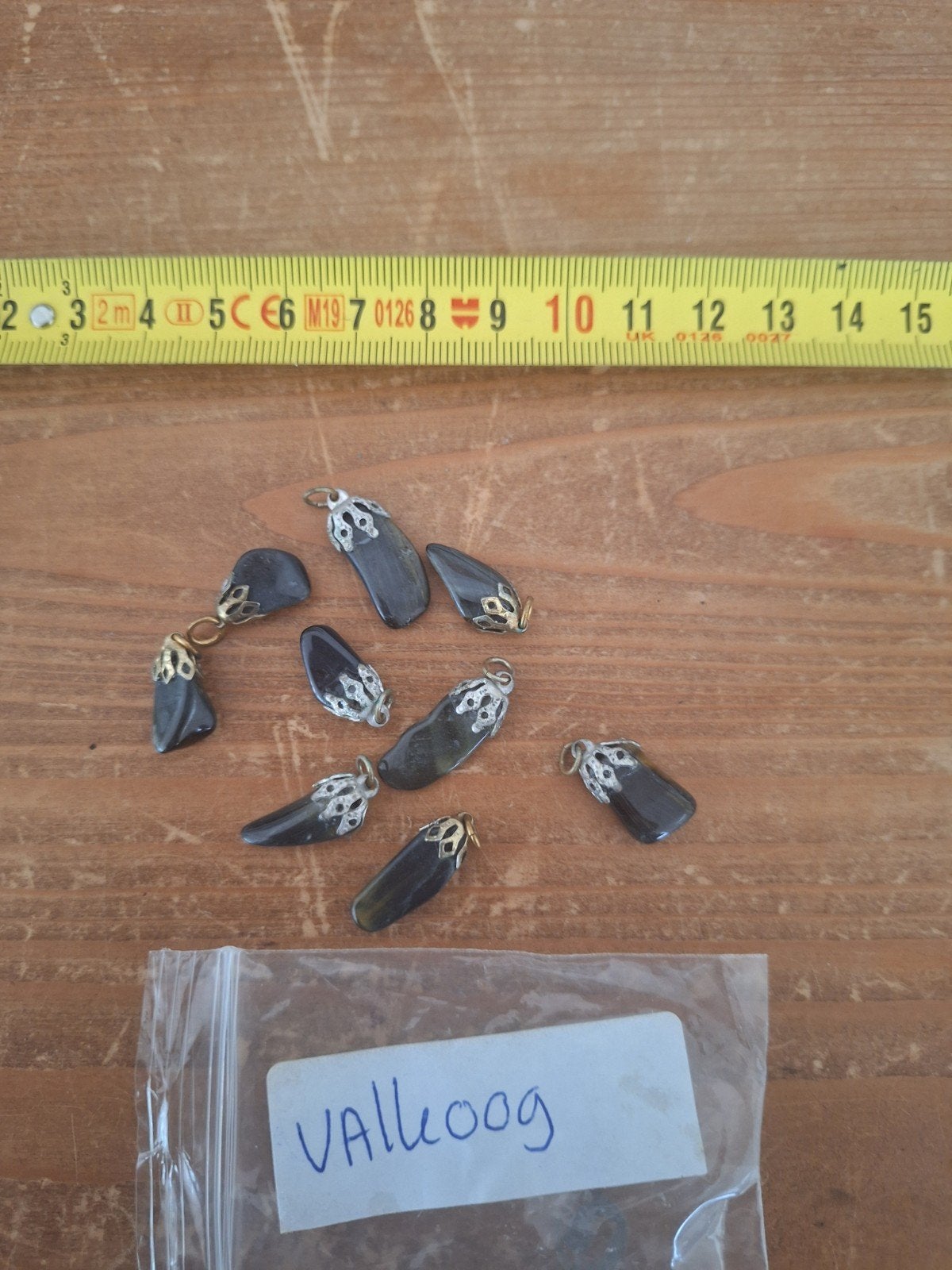 Valkoog hangers voor sieraden - 9 stuks, Ophalen of Verzenden, Gebruikt
