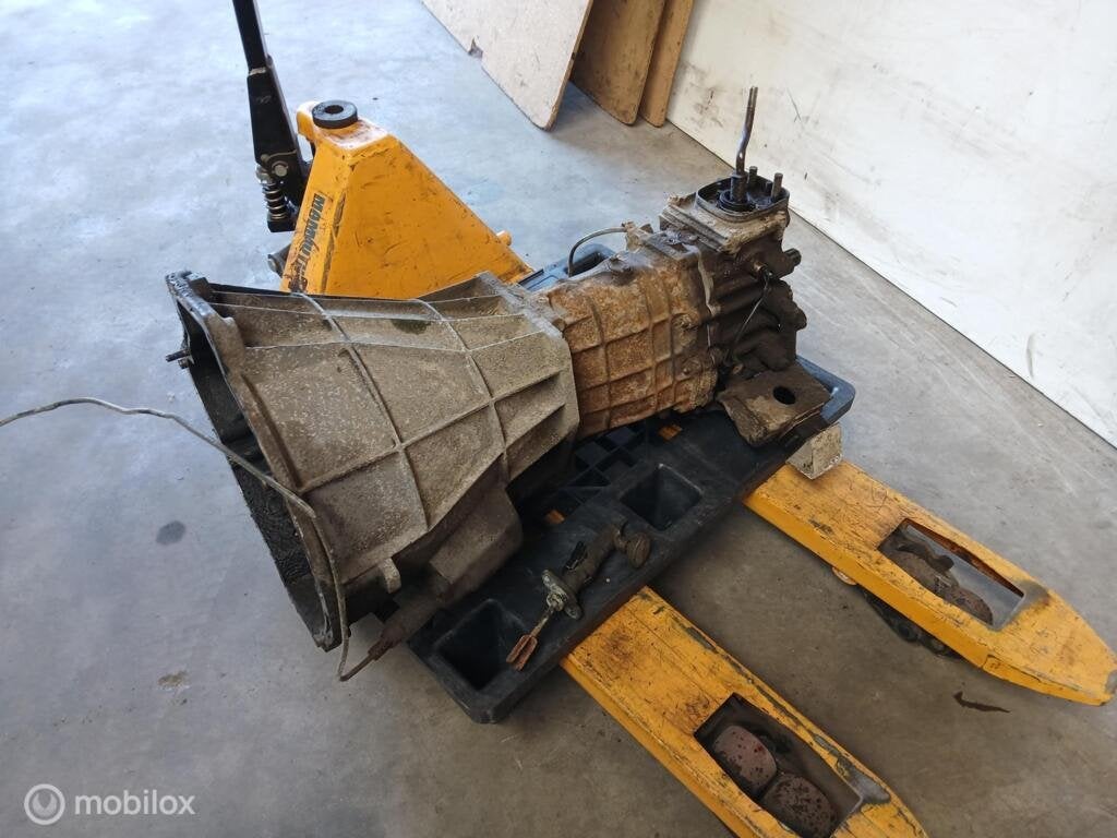 Versnellingsbak Land Rover Discovery 2 TD5 Tussenbak 4x4 Bak, Land Rover, Gebruikt