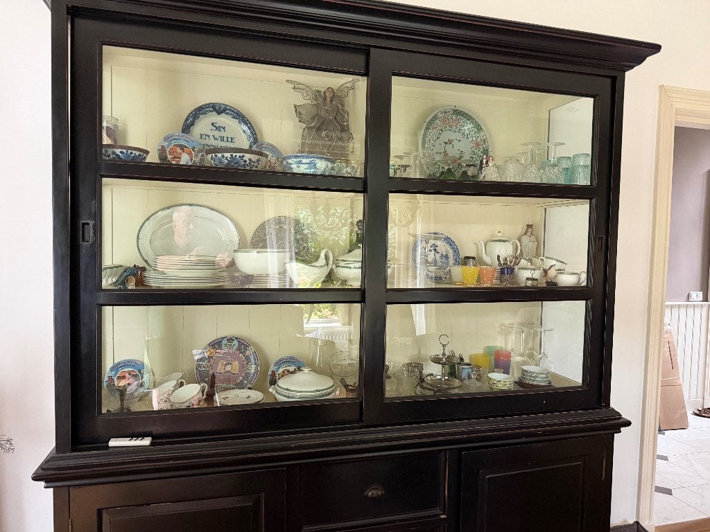 Massieve vitrinekast met glazen schuifdeuren, Ophalen, Gebruikt, 200 cm of meer, Klassiek