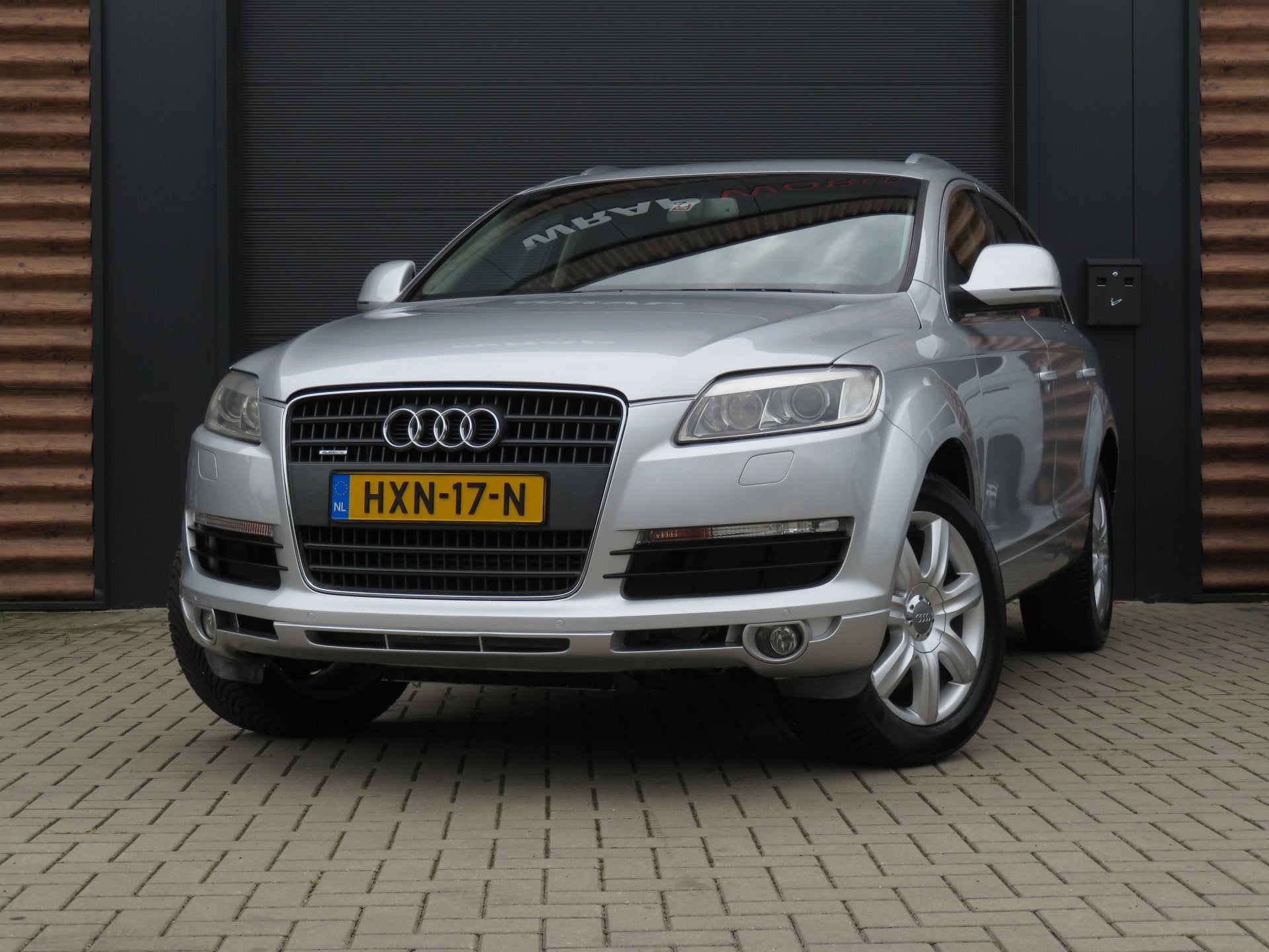 Audi Q7 4.2 FSI quattro Pro Line+ Airco Cr-Control Luchtveri, Auto's, Automaat, Gebruikt, Navigatiesysteem, 7 stoelen