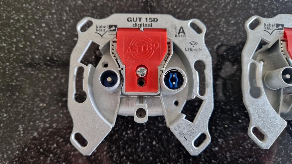 6x Astro Gut 15D coax digitaal kabelkeur, Ophalen of Verzenden, Minder dan 2 meter, Coaxiale kabel