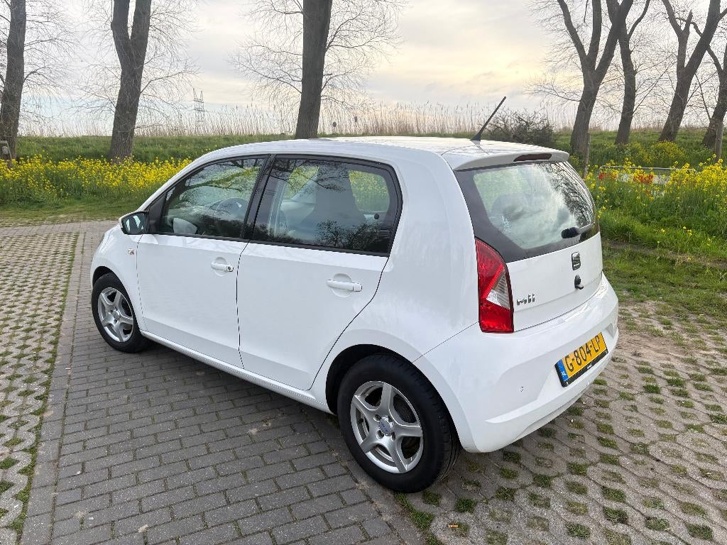 Seat Mii 1.0 60pk Style Intense 2019 Wit, Auto's, Seat, Particulier, Mii, Airconditioning, Cruise Control, Elektrische ramen, Lichtmetalen velgen
