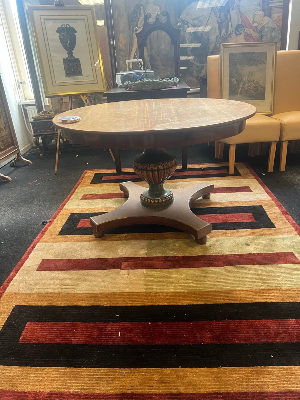 Antieke biedermeier  tafel met gedraaide voet, Antiek en Kunst, Antiek | Meubels | Tafels, Ophalen