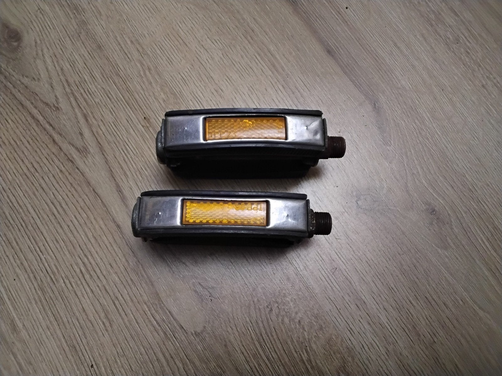 KLASSIEKE PEDALEN, Ophalen of Verzenden