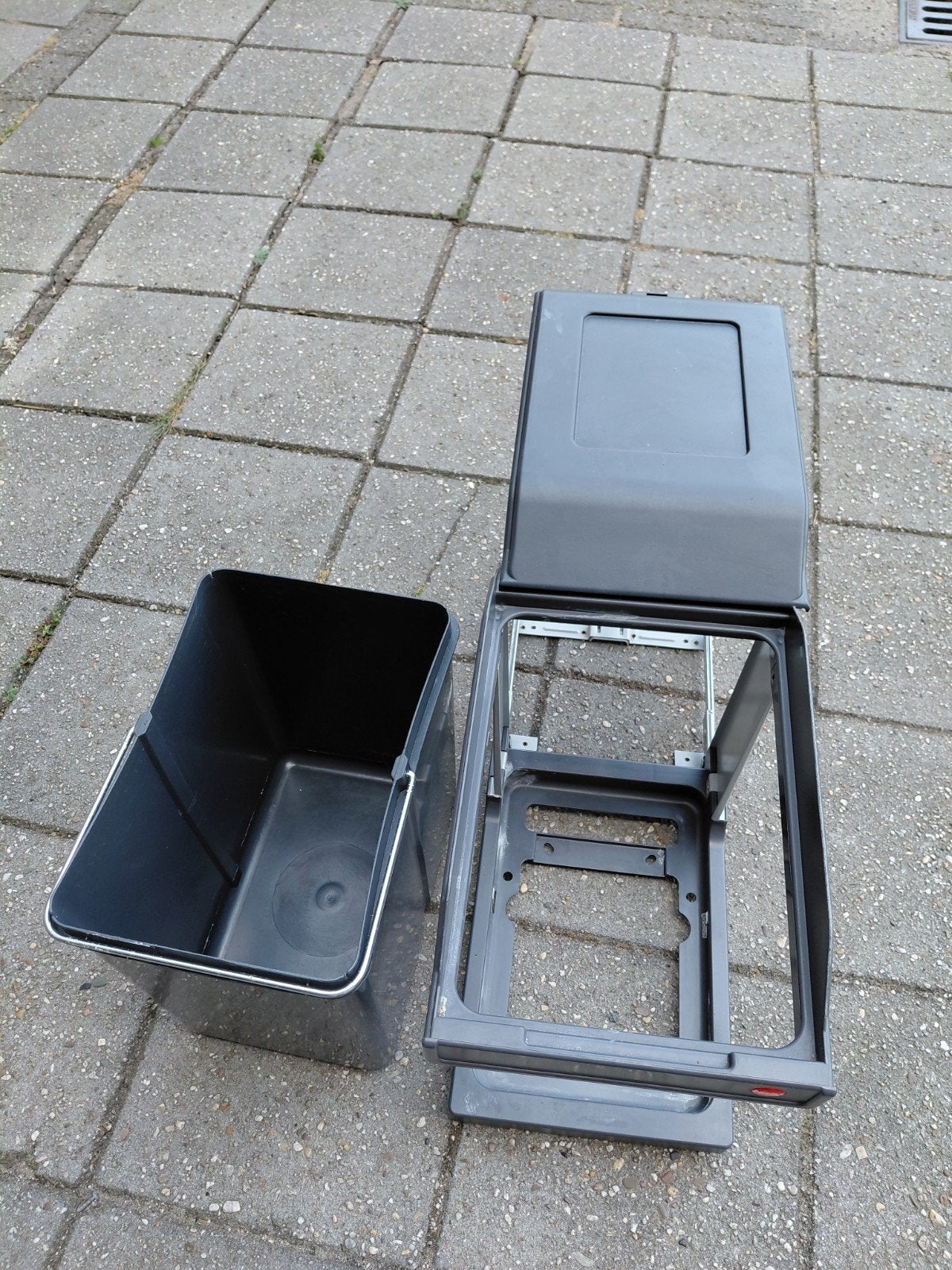 Hailo inbouw afvalemmer, uittrekbaar, 20 liter, 50 – 75, Kunststof, Gebruikt, Ophalen of Verzenden