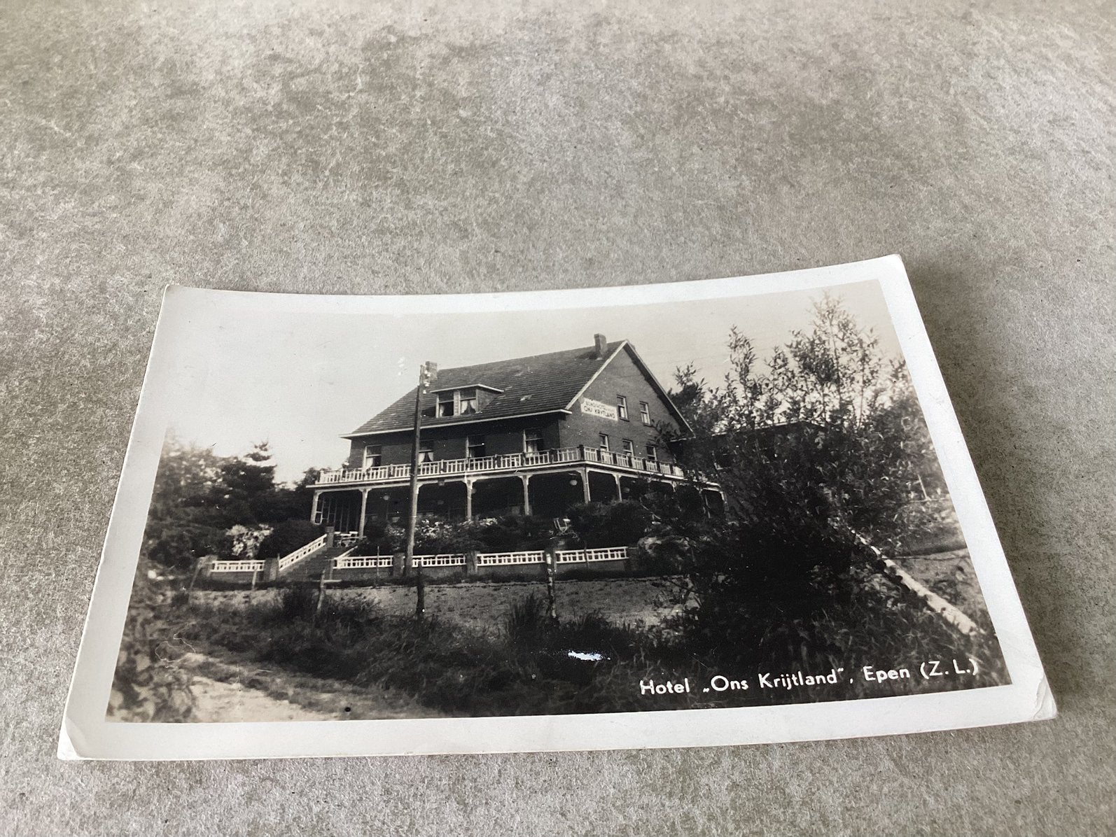 Epen.     Hotel ,, Ons Krijtland”.    1950, Ophalen of Verzenden, 1940 tot 1960