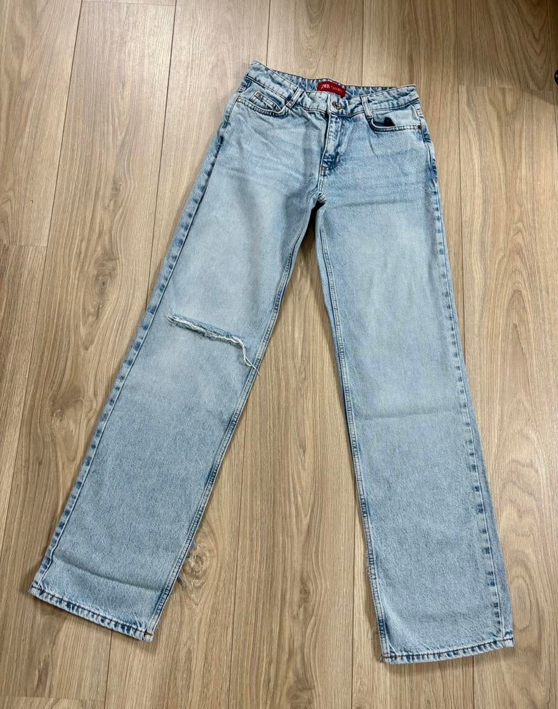 ZARA jeans - maat XS/34, Kleding | Dames, Spijkerbroeken en Jeans, Ophalen of Verzenden, Zo goed als nieuw, Blauw, W27 (confectie 34) of kleiner