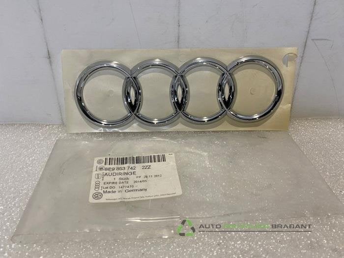 Embleem van een Audi A4, -, -, Nieuw, -