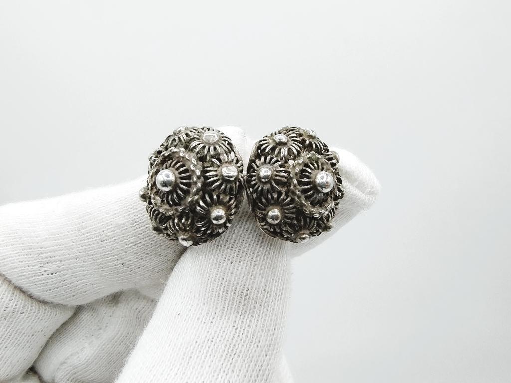 Zilveren keelknopen, Zeeuws, 19e eeuws, Antiek en Kunst, Antiek | Goud en Zilver, Zilver, Verzenden