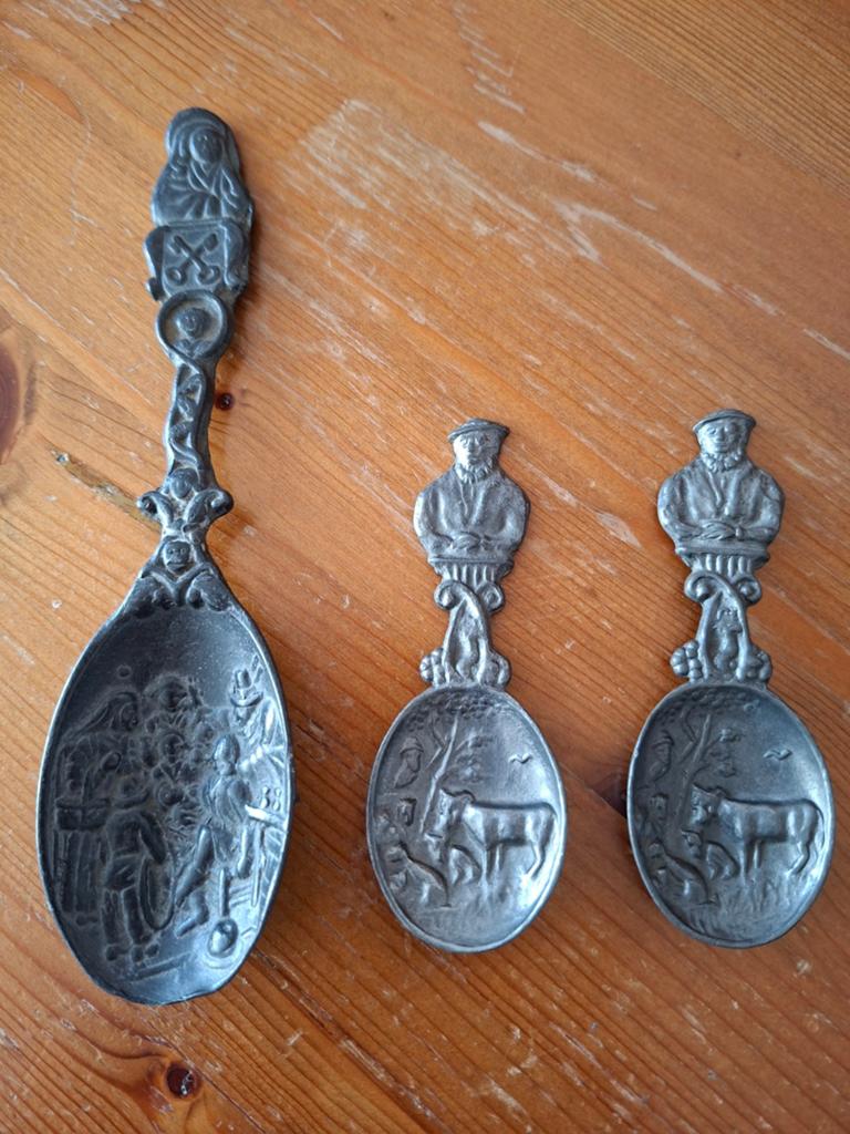 3 tinnen lepels, Antiek en Kunst, Antiek | Tin, Ophalen of Verzenden