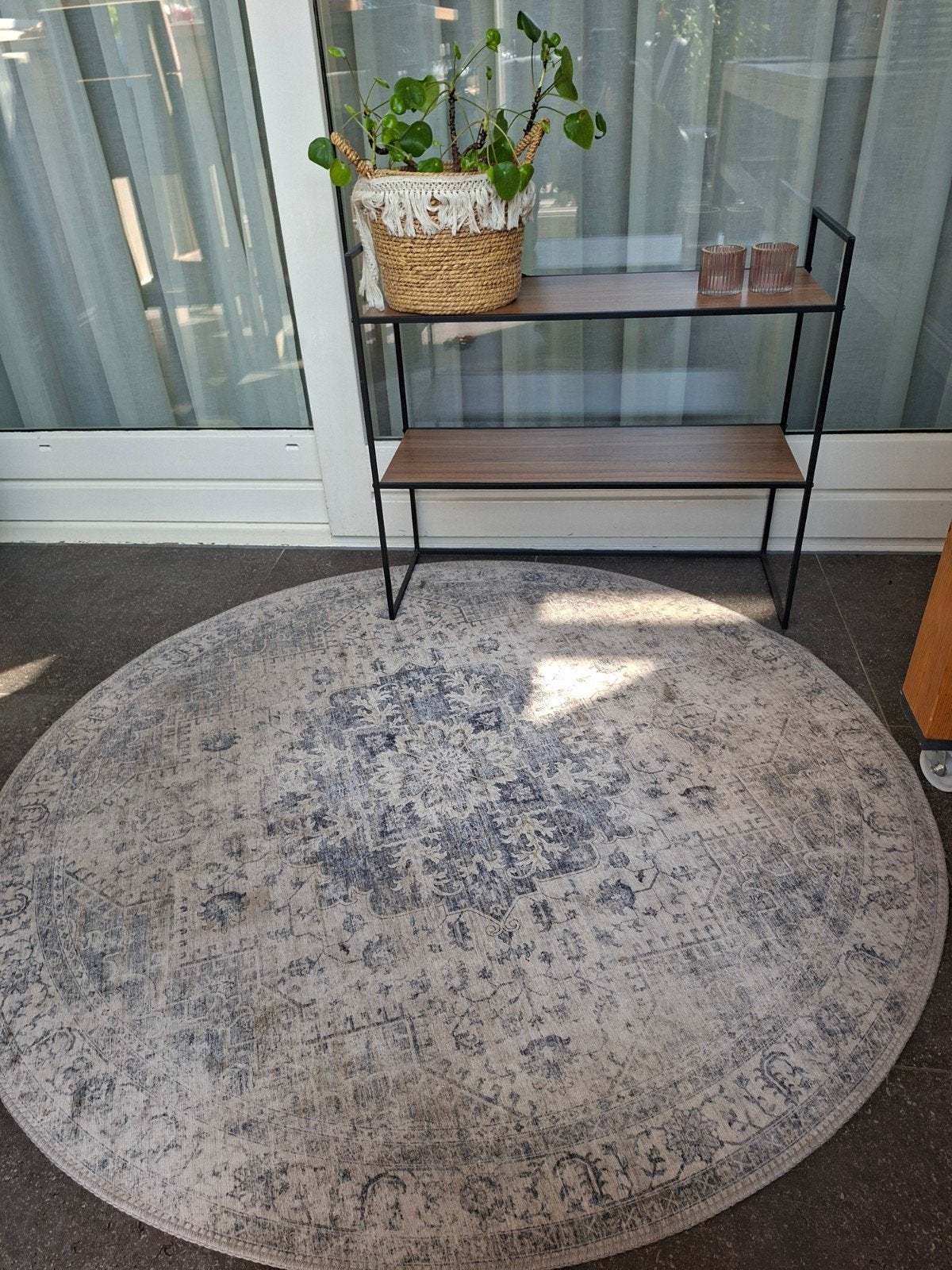 tapijt 140 cm, Huis en Inrichting, Stoffering | Tapijten en Kleden, Ophalen, Grijs, Zo goed als nieuw, 100 tot 150 cm