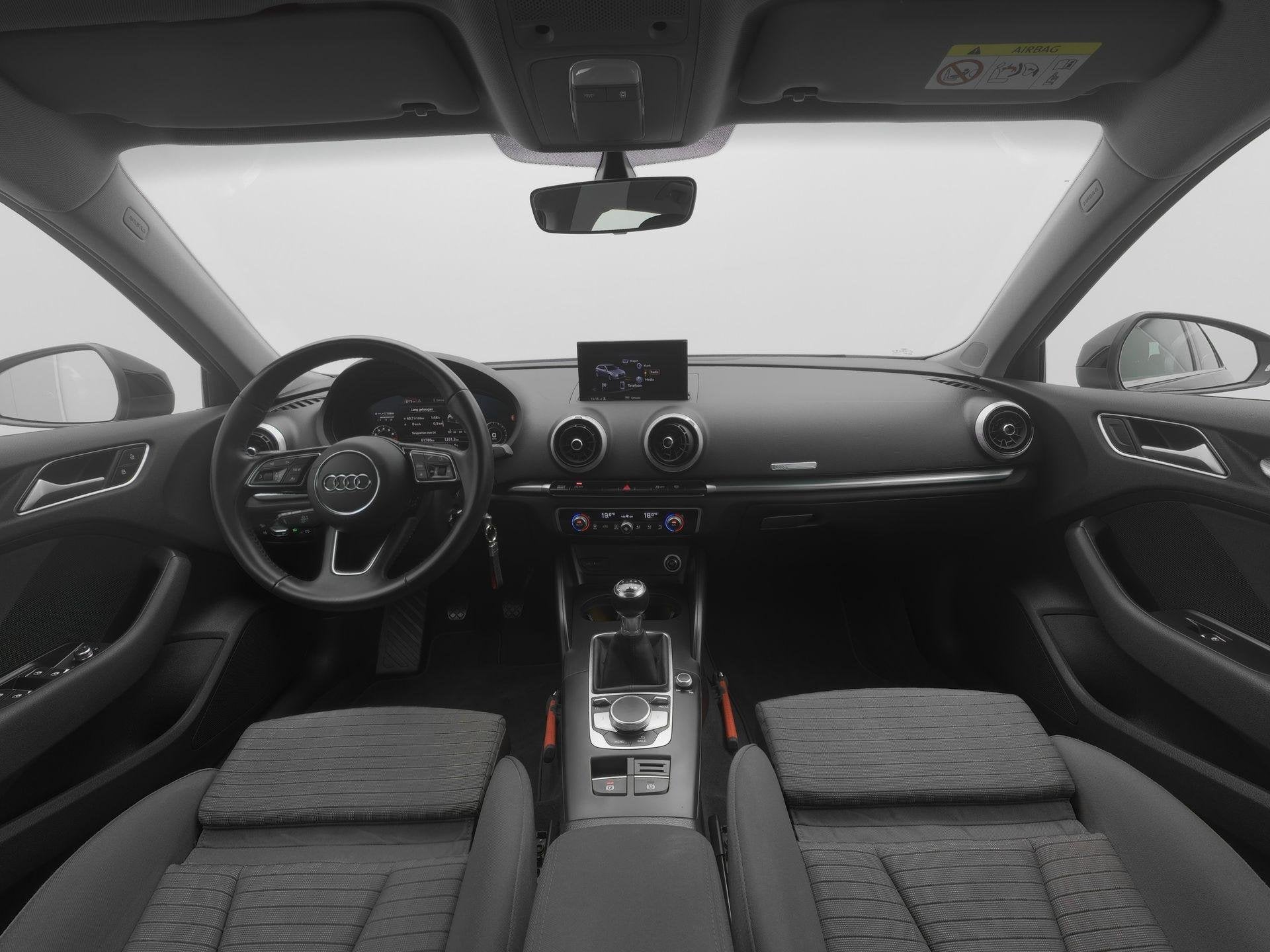 Audi A3 Sportback 30 TFSI 116pk | Navigatie | LED-koplampen, Auto's, Audi, Voorwielaandrijving, Stof, Gebruikt, 1165 kg