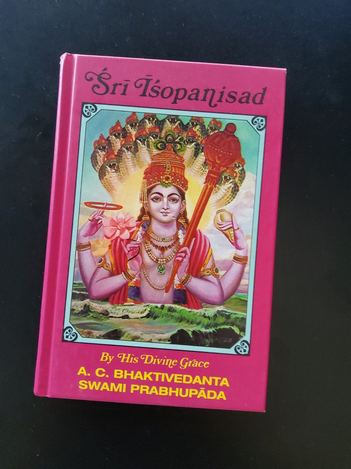 Sri Isopanisad - A.C. Bhaktivedanta Swami Prabhupada, A.C. Bhaktivedanta Swami Prabhupada, Achtergrond en Informatie, Spiritualiteit algemeen