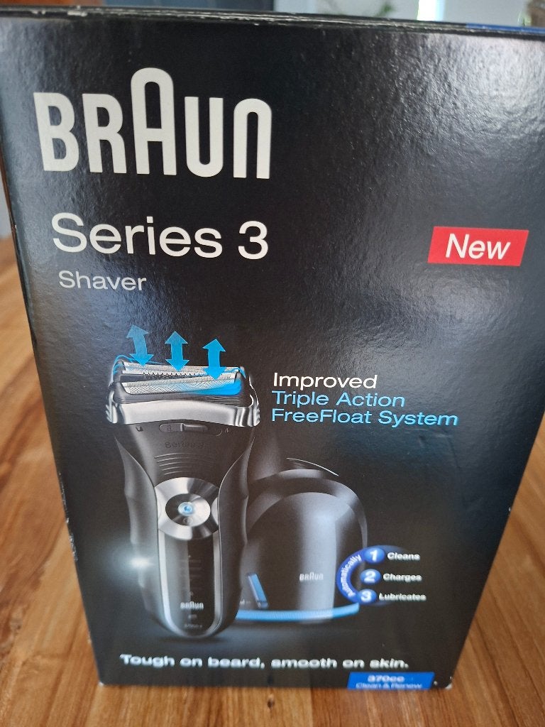 Nieuw in doos Braun scheerapparaat Serie 3 / 370 cc, Ophalen, Nieuw, Scheren en Epileren
