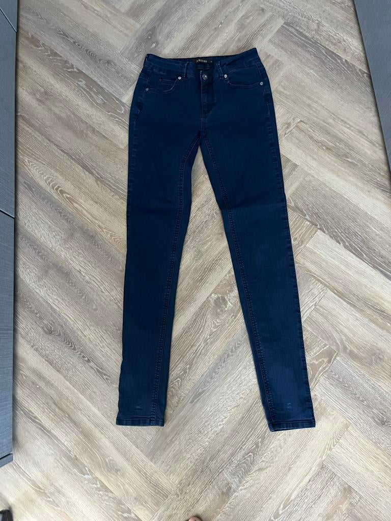 Supertrash skinny jeans mt 28, Ophalen, Gedragen, Blauw, W28 - W29 (confectie 36)