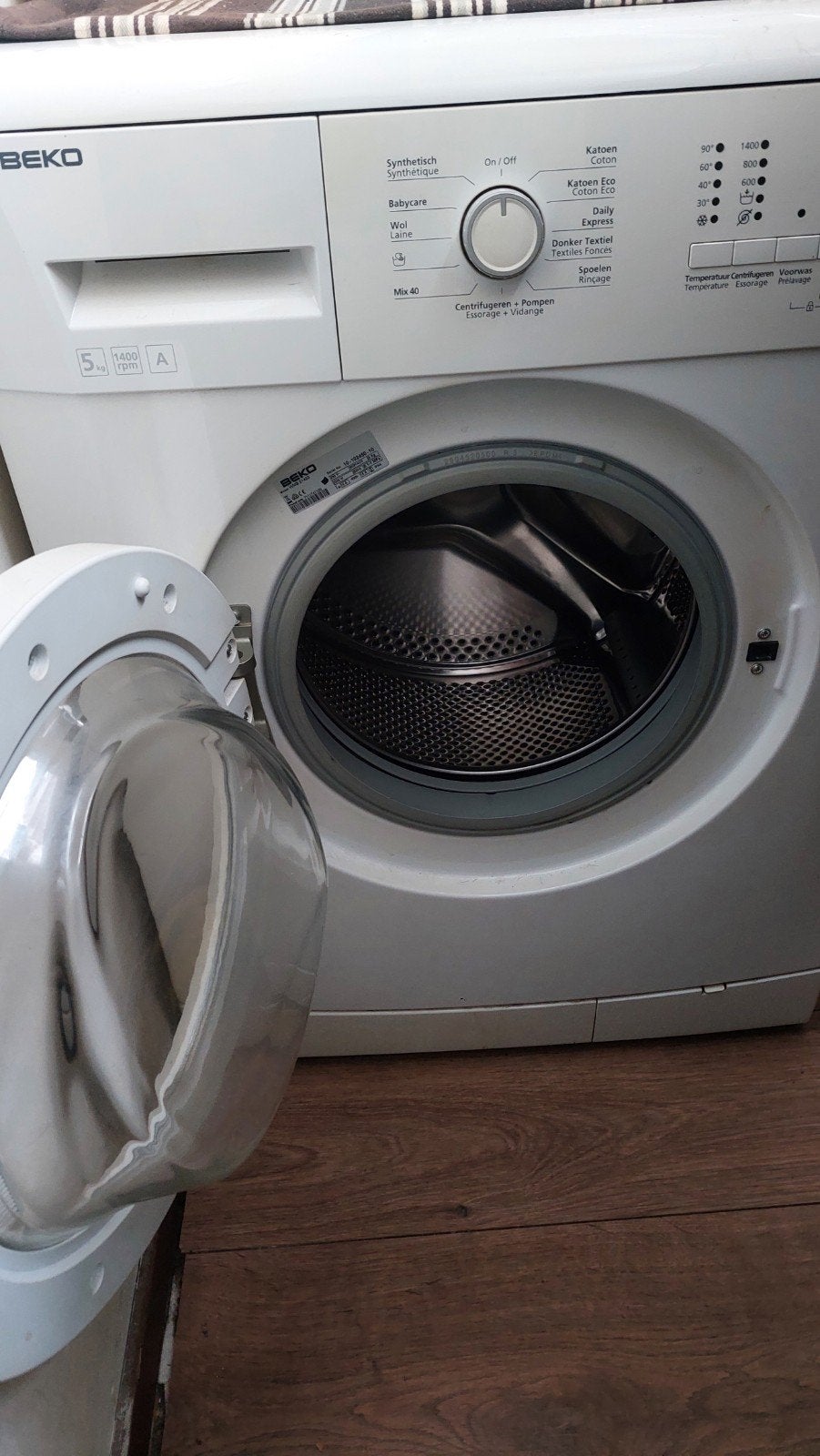 Beko Wasmachine WMB 51420 - 5 kg, 1400 toeren, Ophalen, 1200 tot 1600 toeren, Gebruikt, 4 tot 6 kg