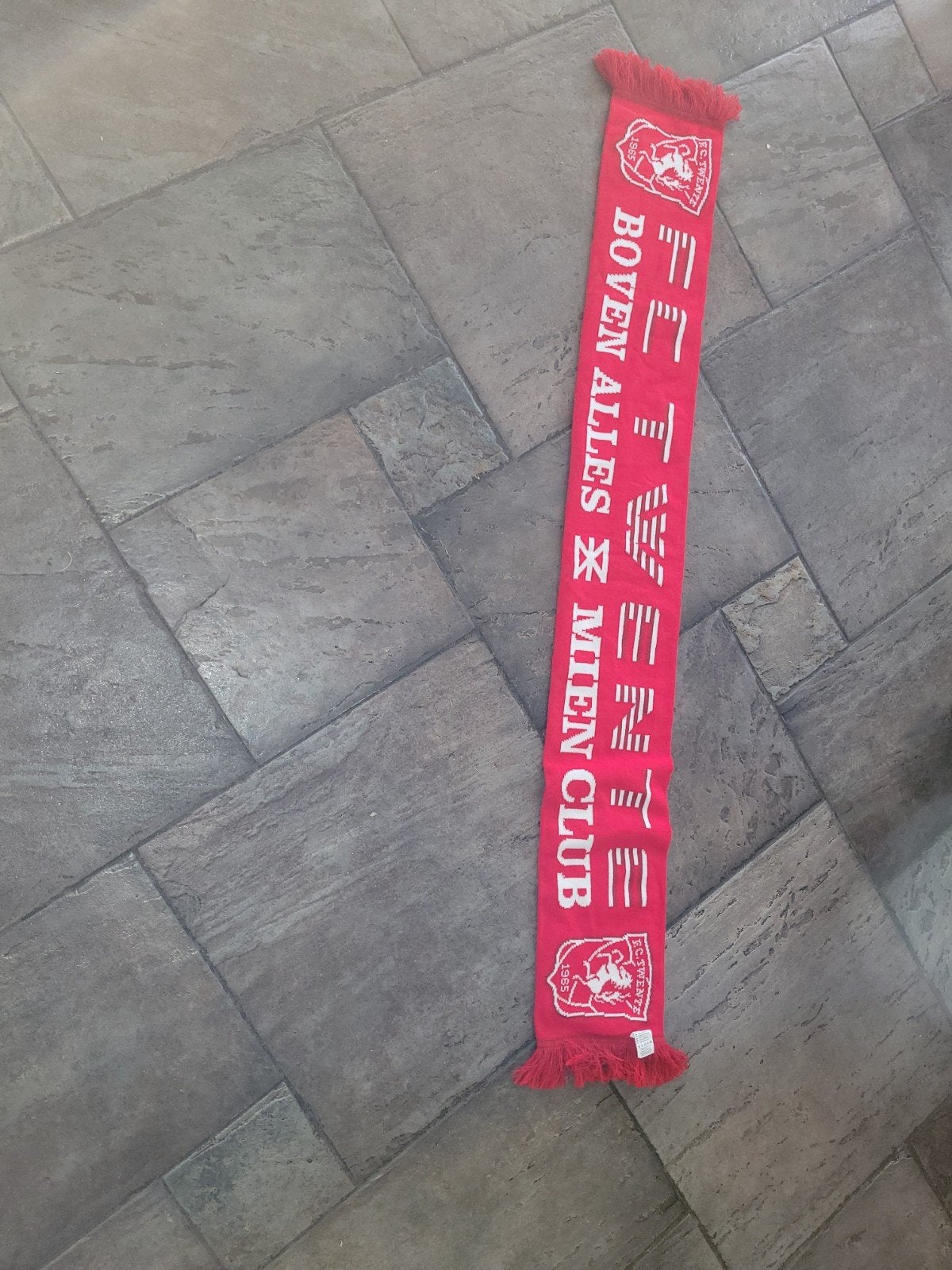 mooie sjaal fc Twente boven alles mien club, Ophalen of Verzenden, Zo goed als nieuw, F.C. Twente, Vaantje of Sjaal