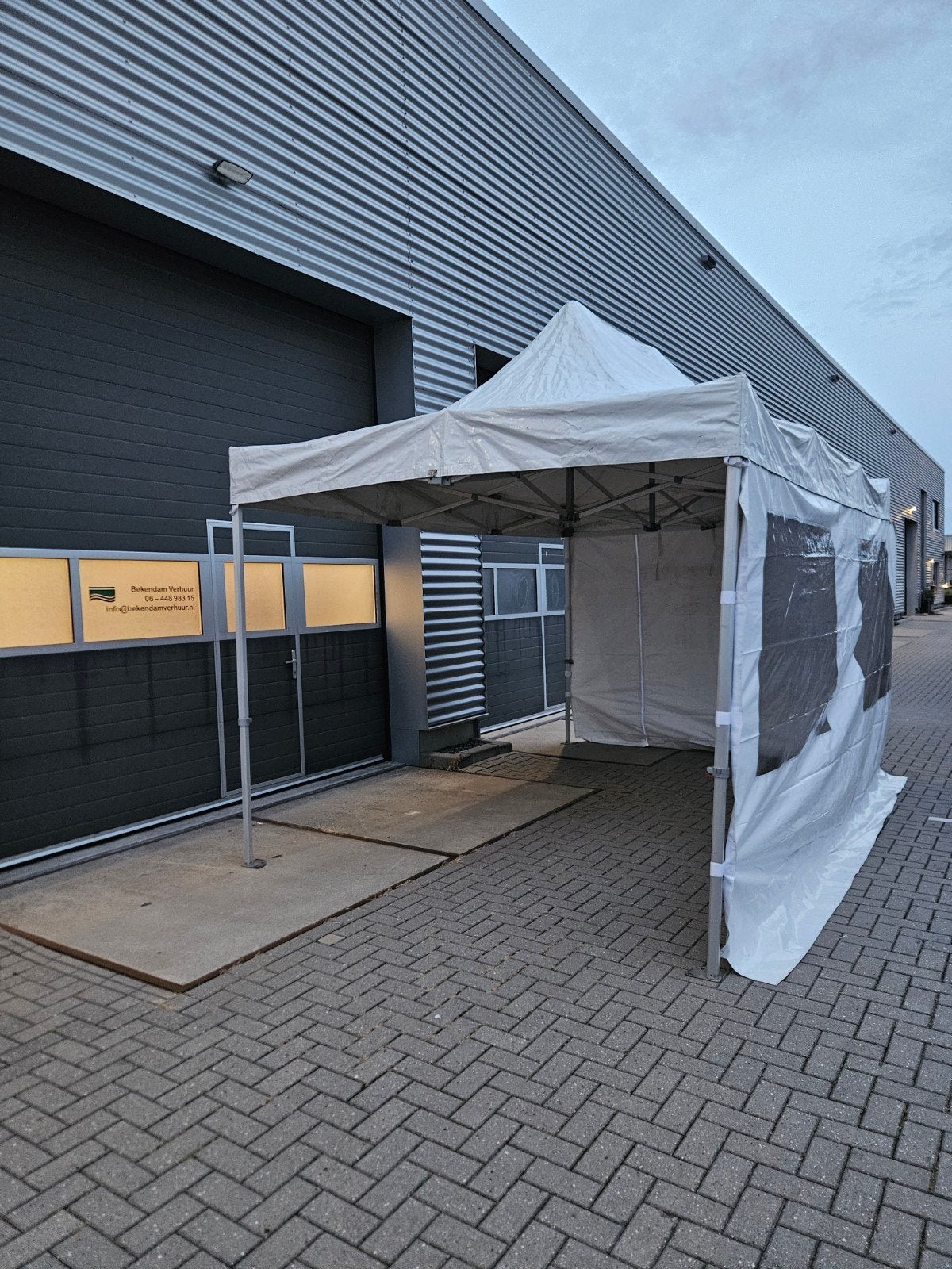 TE HUUR - PARTYTENT 3x4,5 meter, Ophalen, Opvouwbaar, Partytent, Minder dan 4 meter