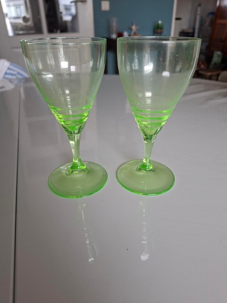 Set van 2 vintage uranium glazen, Ophalen of Verzenden