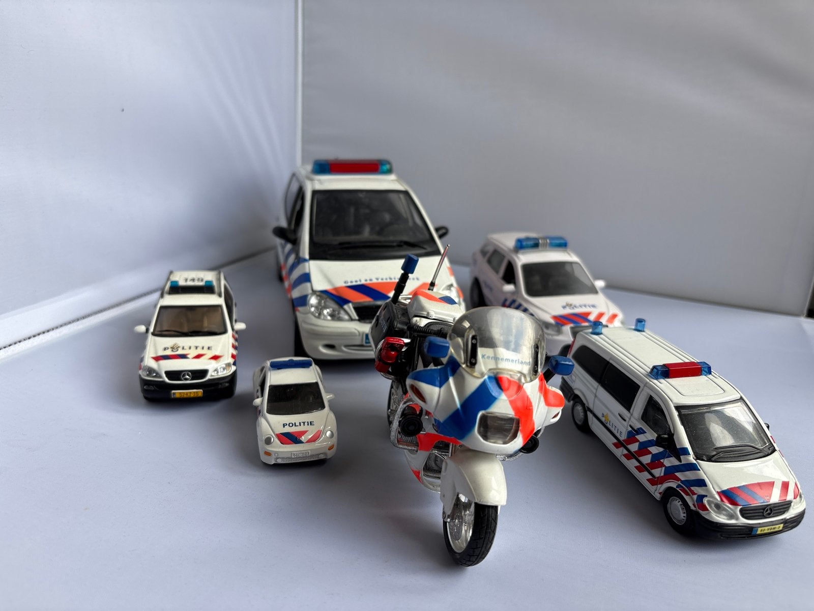 Collectie Politie Modelauto's en Motor - Diverse Schalen, Ophalen of Verzenden, Zo goed als nieuw