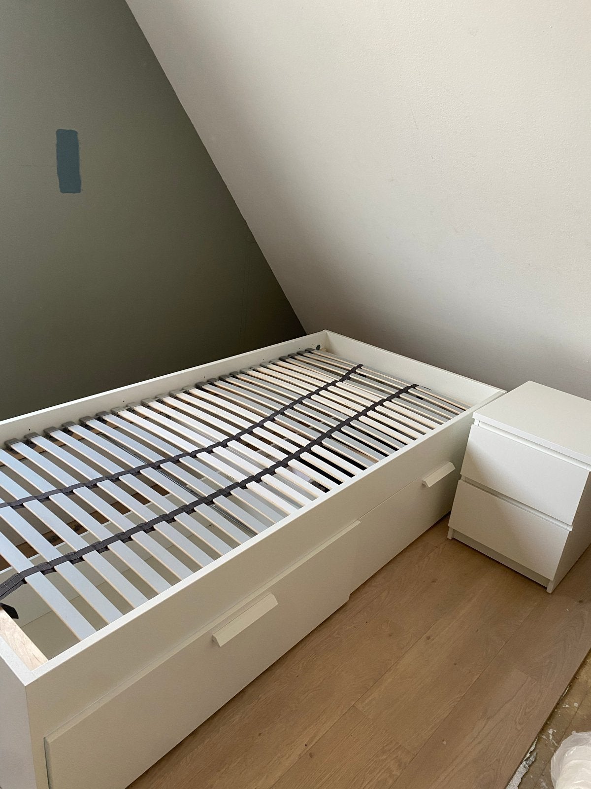 Eenpersoonsbed met lades en lattenbodem, wit, Huis en Inrichting, Ophalen, Gebruikt, 90 cm, Eenpersoons