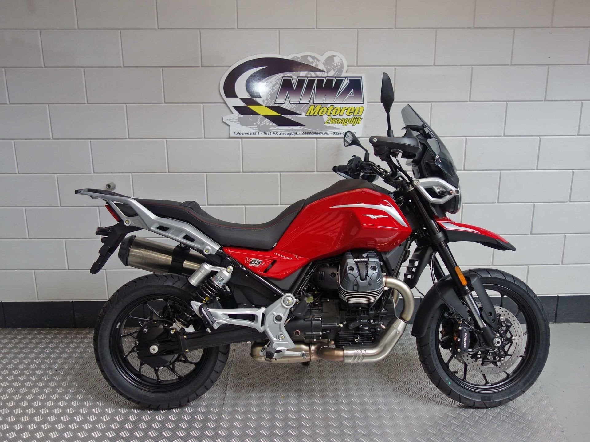 Moto Guzzi V 85 Strada, 853 cc, ABS, Meer dan 35 kW, Toermotor