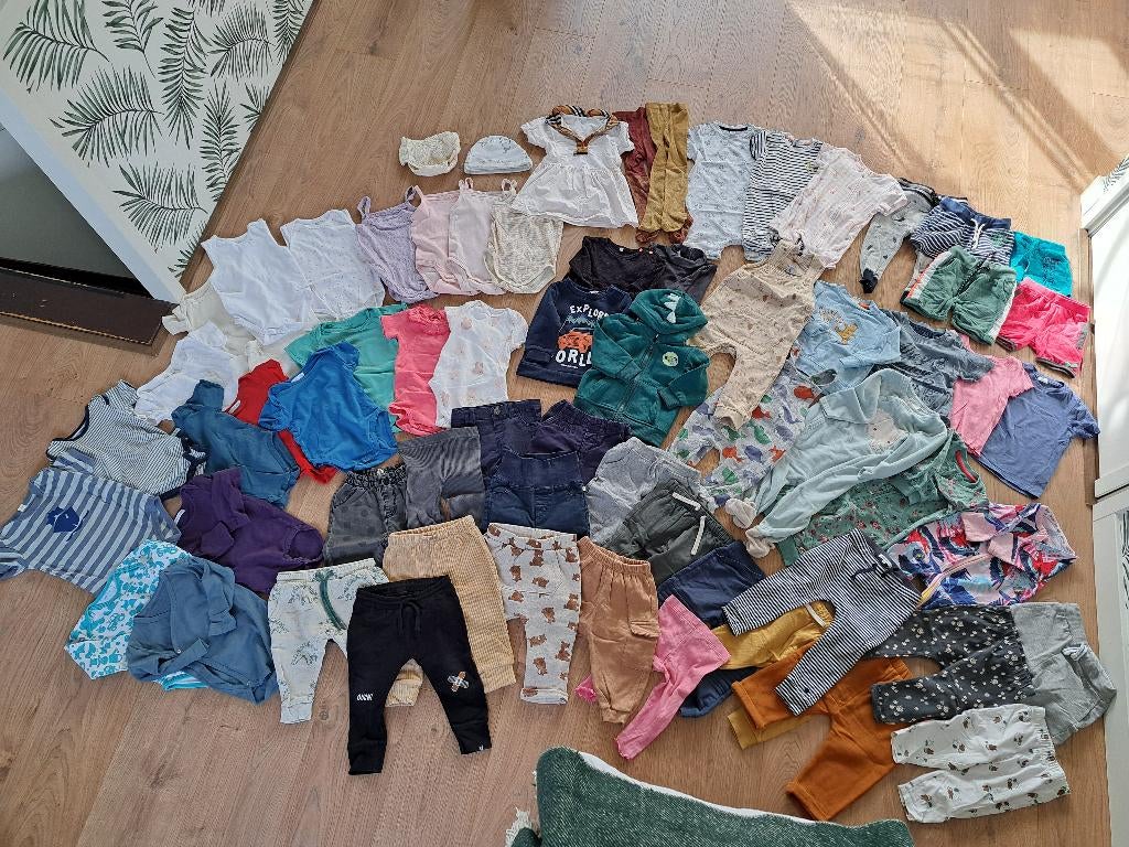 Babykleding pakket maat 74 kledingpakket - voor GOED DOEL, Kinderen en Baby's, Babykleding | Maat 74, Gebruikt, Jongetje of Meisje