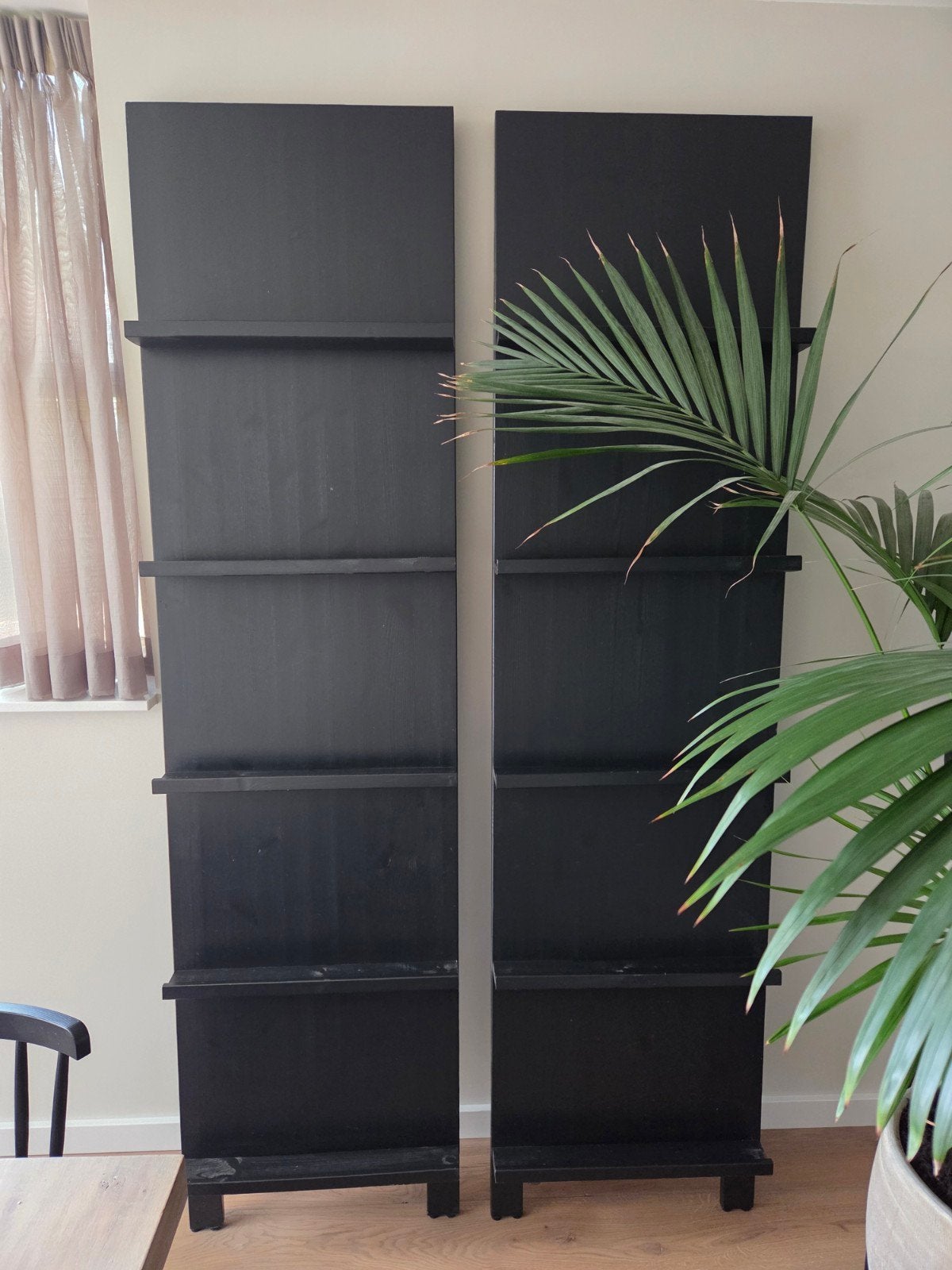 2x Zwart Tijdschriftenrek vt wonen, Ophalen, 200 cm of meer, 50 tot 100 cm, Zo goed als nieuw