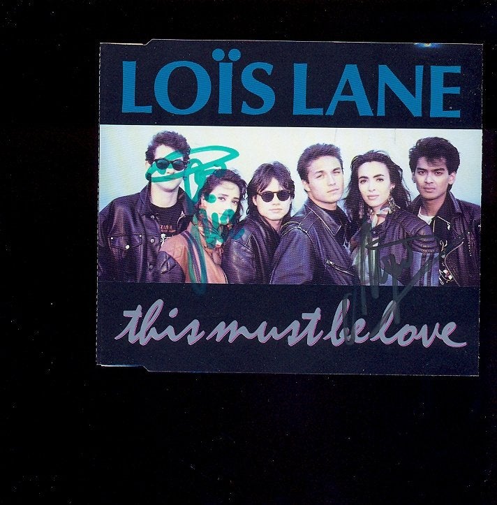 GESIGNEERDE CD LOIS LANE THIS MUST BE LOVE DOOR BEIDE ZUSJES, Verzenden, Zo goed als nieuw, R&B, Album