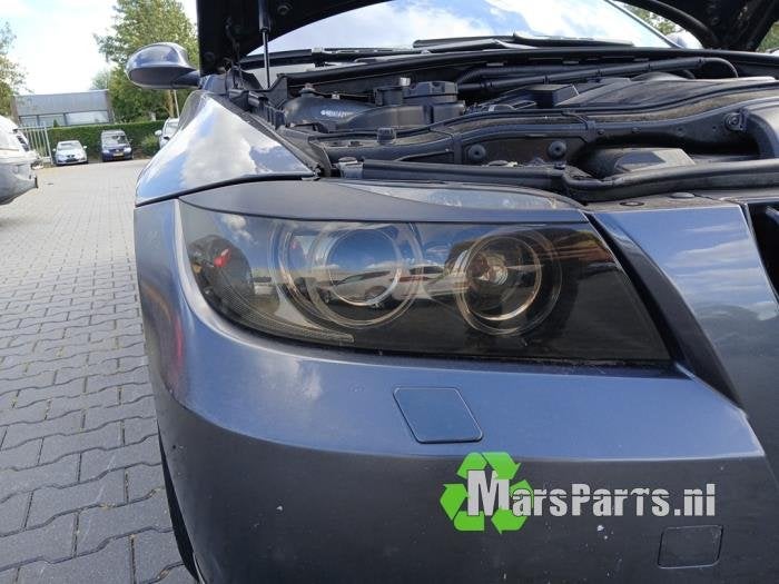 Koplamp rechts van een BMW 3-Serie, Gebruikt, -, -, Ophalen of Verzenden
