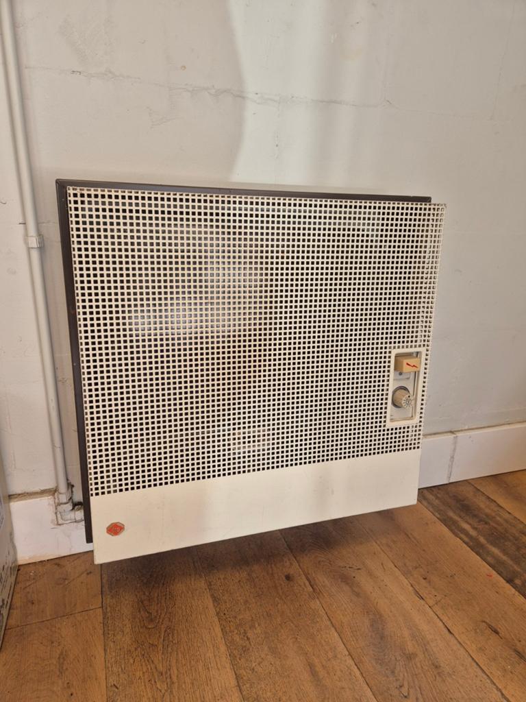 Dru gevelkachel, Doe-het-zelf en Verbouw, Verwarming en Radiatoren, Ophalen, Gebruikt, Radiator
