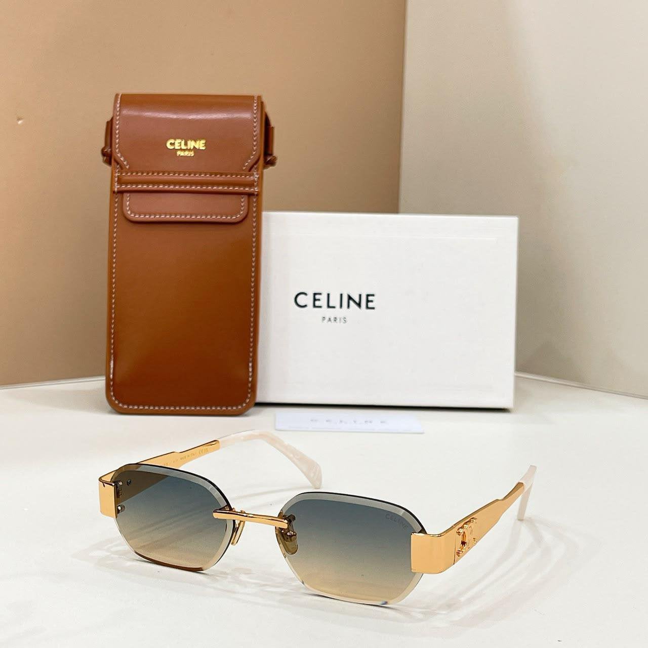 Céline, Sieraden, Tassen en Uiterlijk, Zonnebrillen en Brillen | Dames, Ophalen of Verzenden, Zo goed als nieuw, Overige kleuren