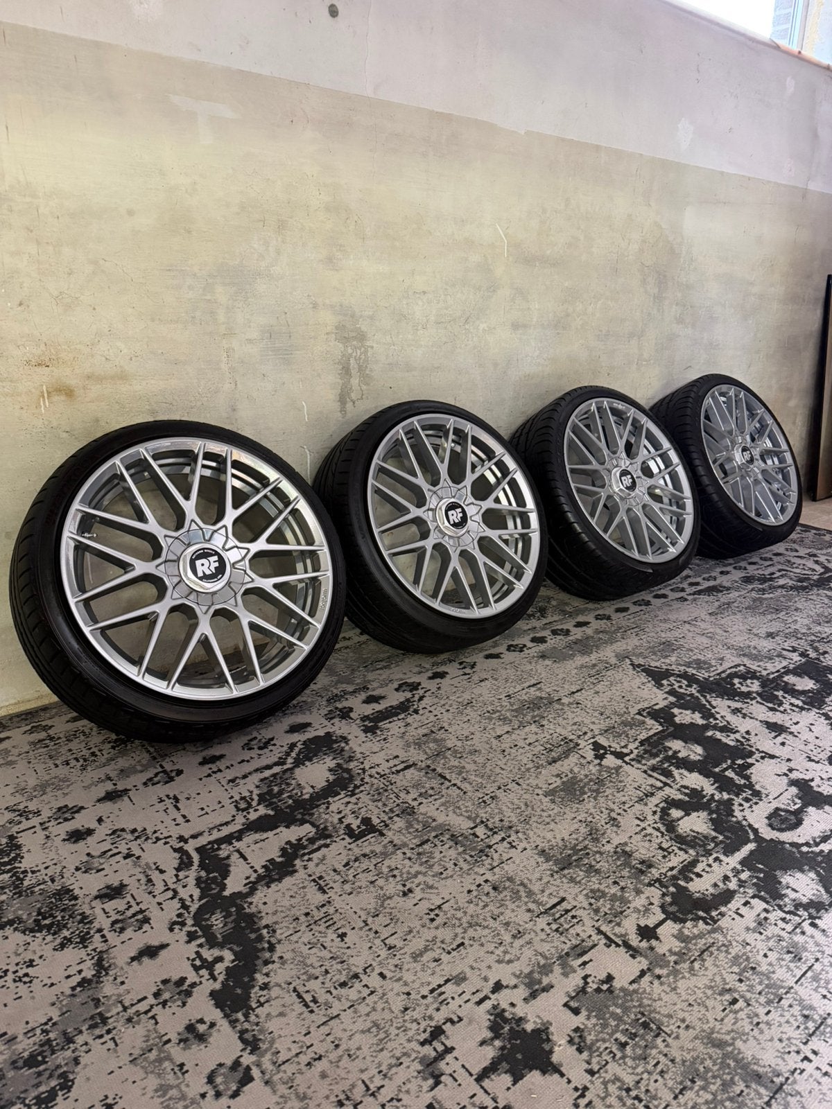 Rotiform RSE Hooglans verdicht 5x120 19”, Ophalen
