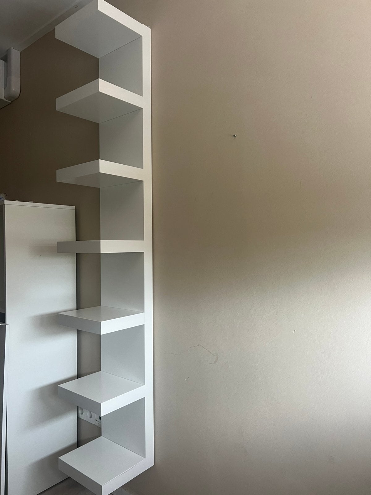 Ikea Lack wandrek, Huis en Inrichting, Ophalen of Verzenden, Zo goed als nieuw