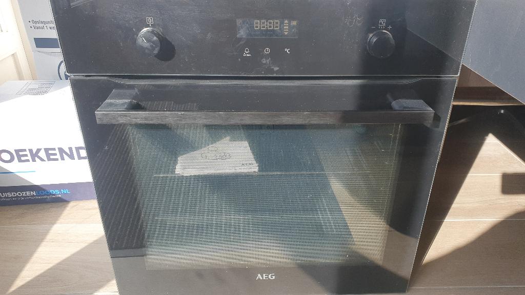 AEG BPE535120B 60cm inbouwoven 71 liter, pyrolyse en grill, Witgoed en Apparatuur, Ovens, Gebruikt, Ophalen of Verzenden, Oven met grill