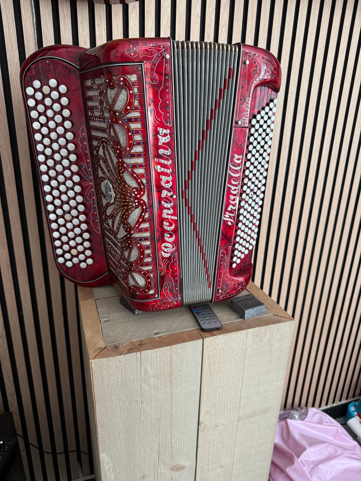 Zelfspelende Accordeon met meer dan 400 nummers, Gebruikt, Overige formaten, Toetsaccordeon, Ophalen