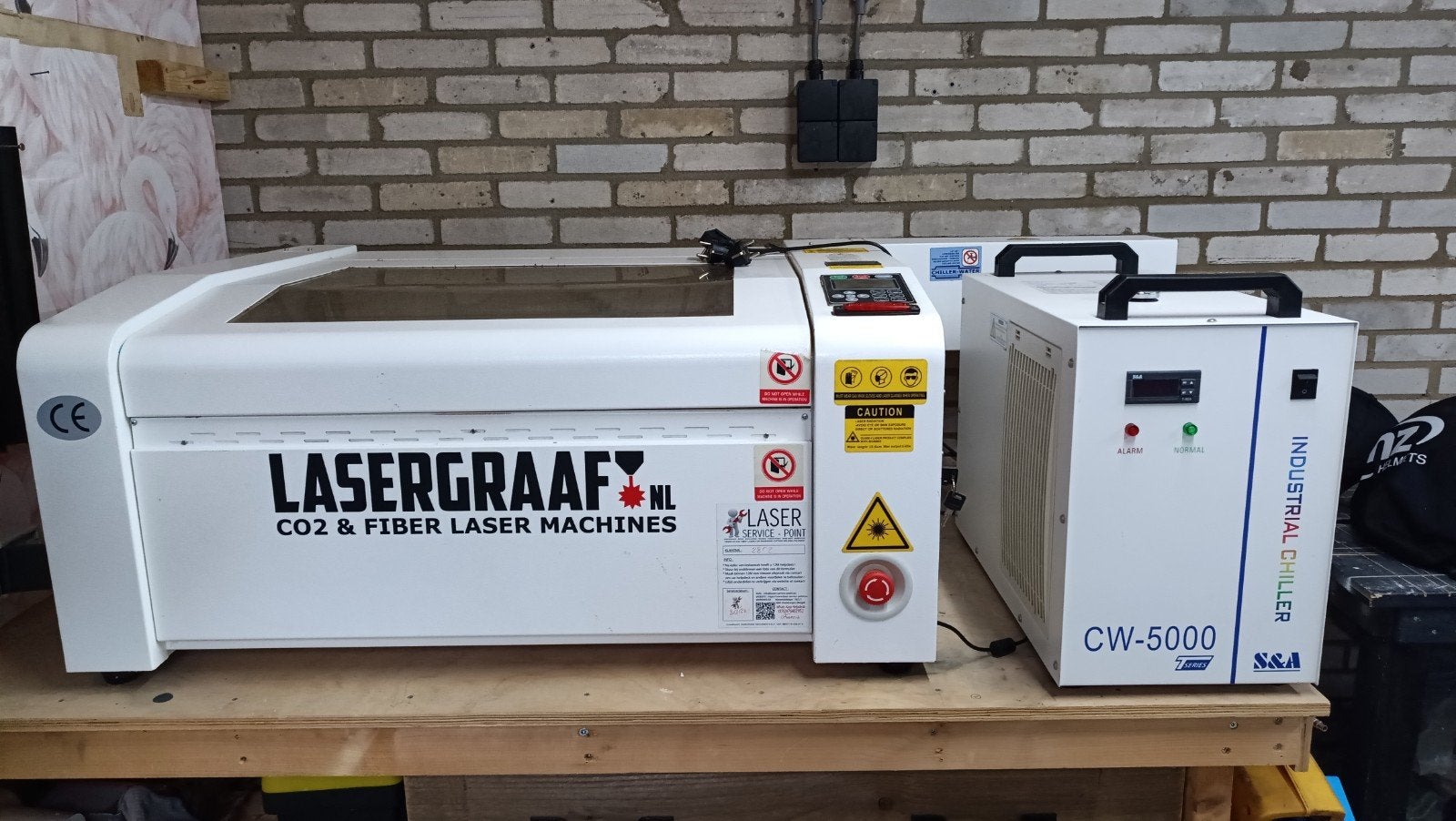 Lasergraaf CO2 Laser Graveermachine 60x40cm (defect), Ophalen