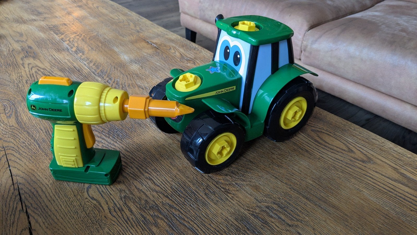 John Deere speelgoed tractor met schoevendraaier, Ophalen, Gebruikt