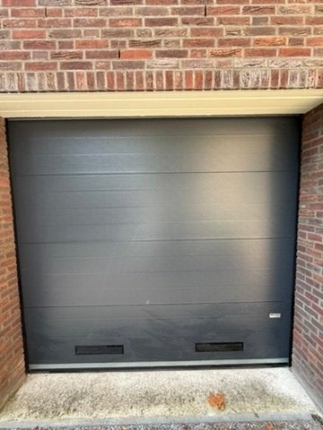 Electrische garagedeur Crawford (249 x 232), Doe-het-zelf en Verbouw, Ophalen, Kunststof, Garagedeur, Zo goed als nieuw