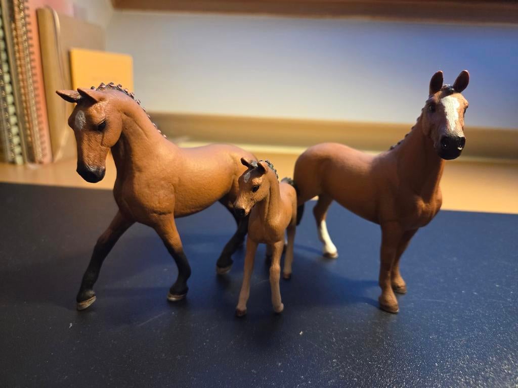 Hannoveraan familie schleich, Ophalen of Verzenden, Zo goed als nieuw, Paard, Beeldje of Figuurtje