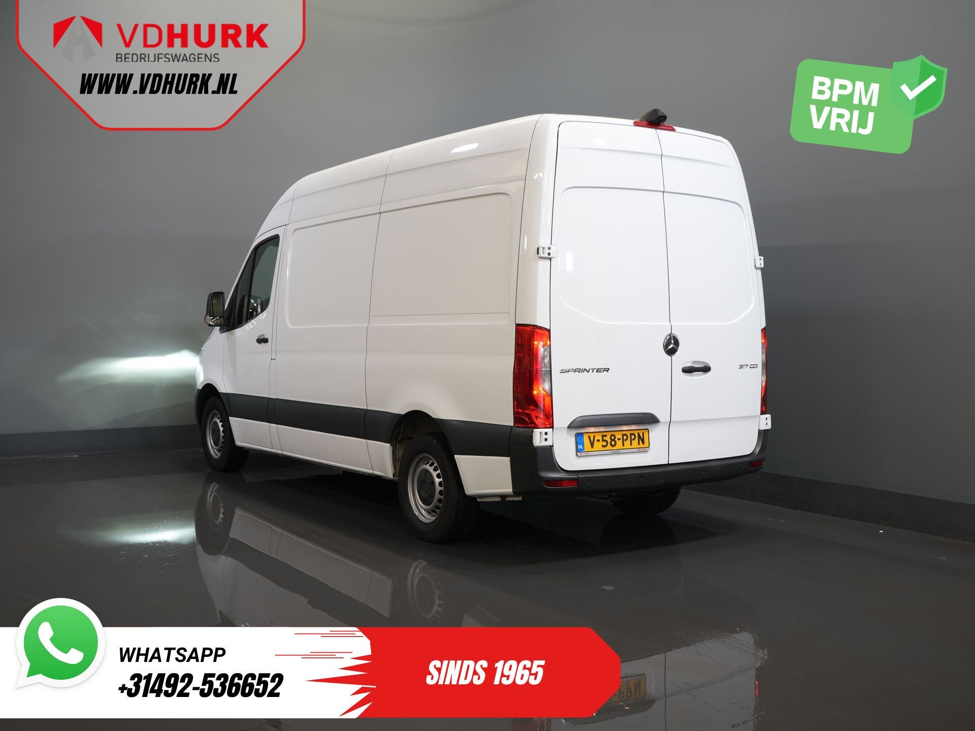Mercedes-Benz Sprinter 317 CDI Aut. L2H2 LED/ Carplay/ Gev.S, Automaat, Gebruikt, 4 cilinders, 2000 kg