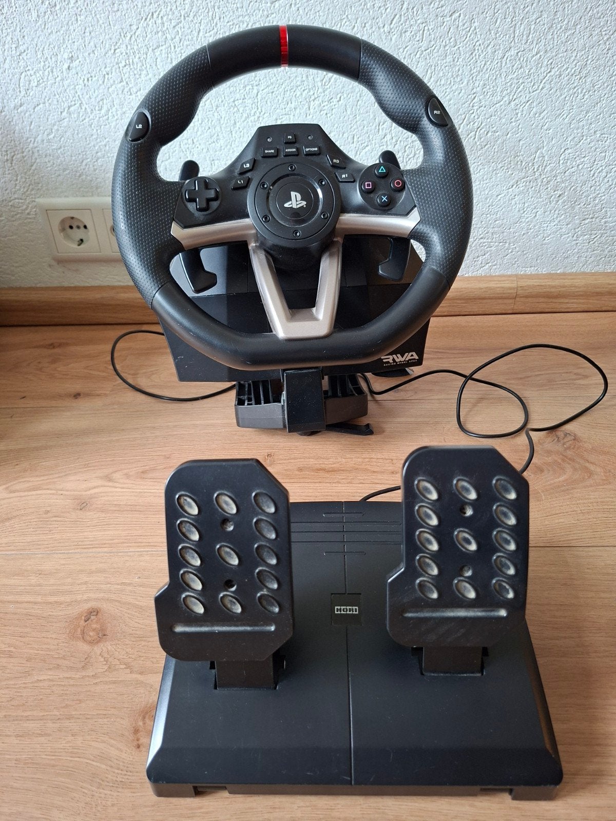 Hori RWA Racing Wheel Apex voor PlayStation, Spelcomputers en Games, Ophalen, Zo goed als nieuw, PlayStation 4
