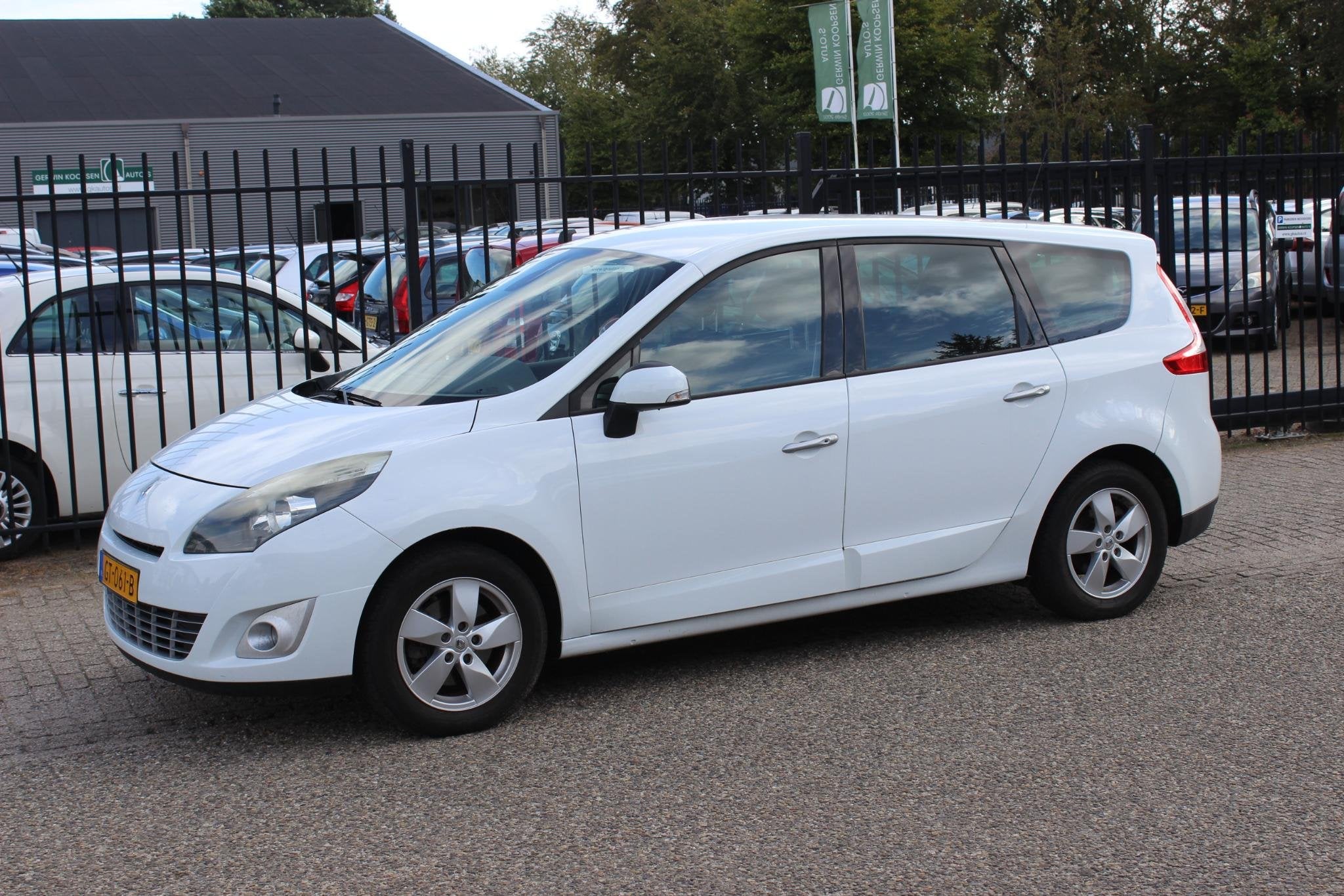 Renault Grand Scénic 1.4 TCe Dynamique 7p., Voorwielaandrijving, Euro 5, Stof, Gebruikt